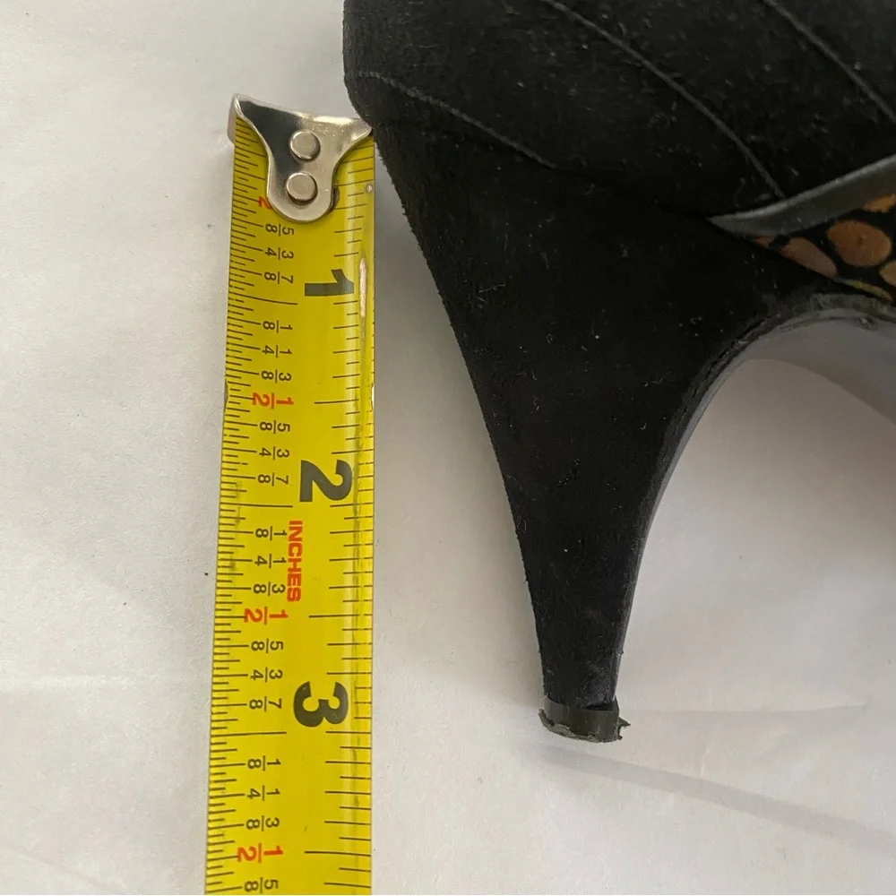 Impressioné Vintage Made in Italy Sueded Cobblestone‎ Print Lace Up Pumps Size 8